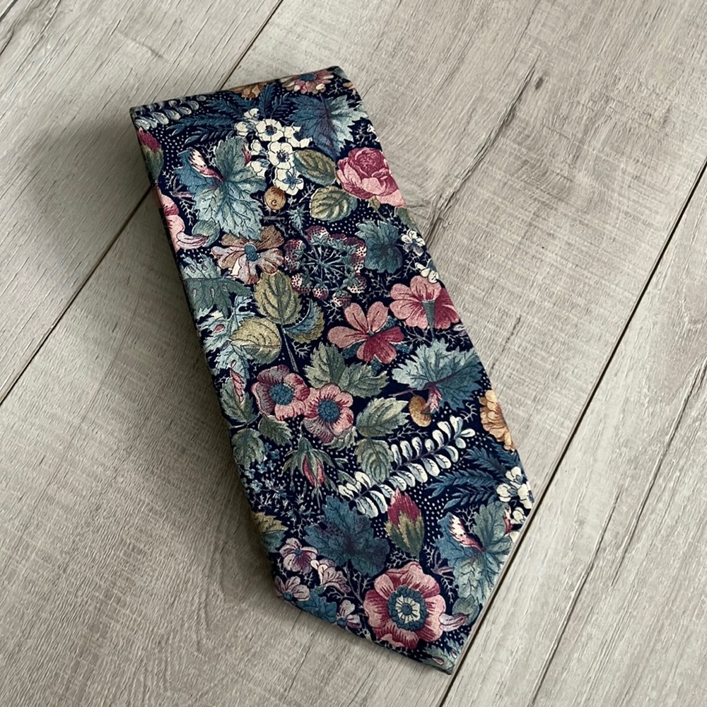 Vintage Boston traders floral tie